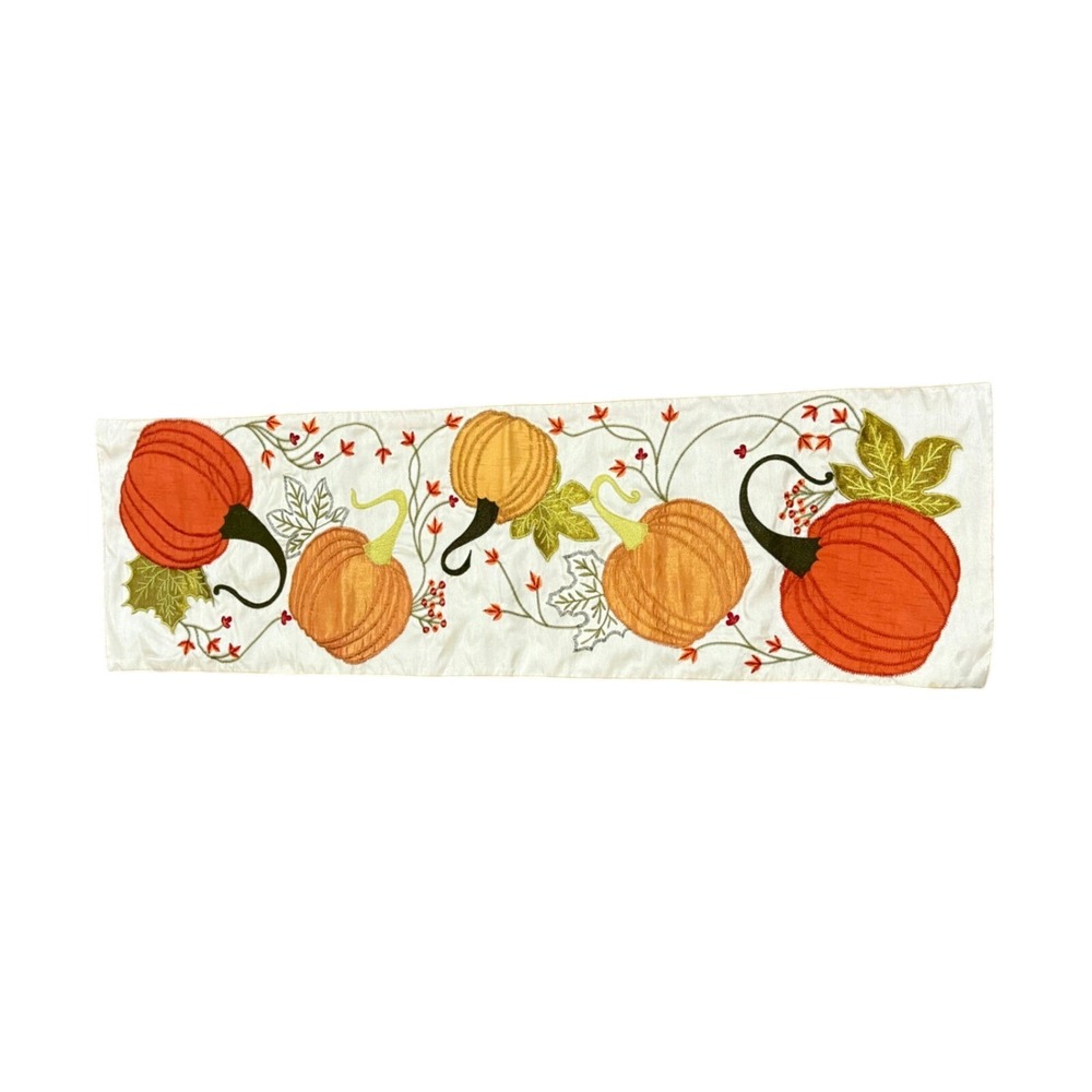 Pier‎ 1 Imports Embroidered Fall Pumpkin Table Runner Thanksgiving Harvest Decor